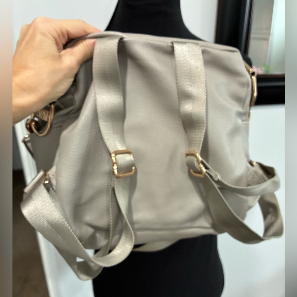 Fawn Design Mini Baby Bag/Backpack - Picture 7 of 11
